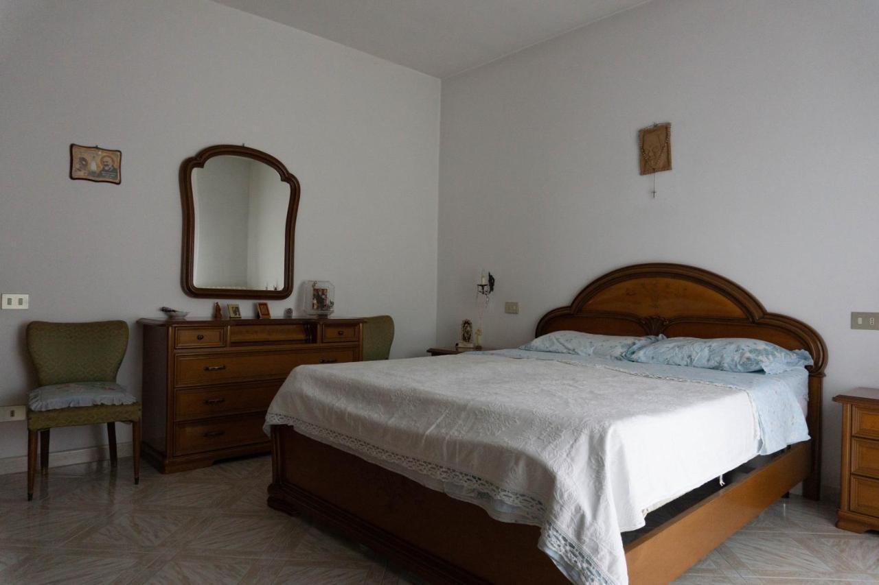 A'Rasal Hotell Irsina Exteriör bild